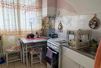 Apartament cu 2 camere de vanzare in zona Mazepa 1 - Galati - 5