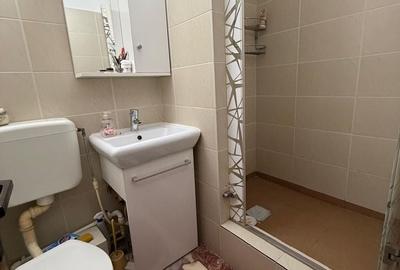 Apartament cu 4 camere, mobilat în Tomis I - 16