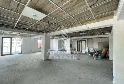 Spațiu comercial, de 136 mp, în Girocului - 1