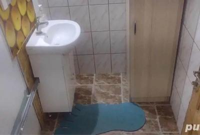 Vand inchiriez spatiu comercial in Helegiu centru. - 2