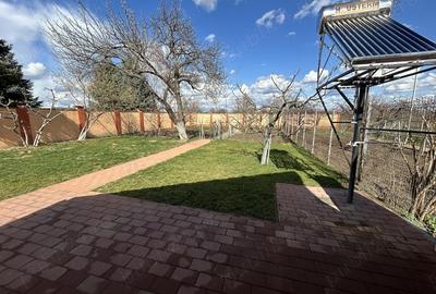 Casă cu 4 camere cu Teren 670 Mp în Grădiște - 13