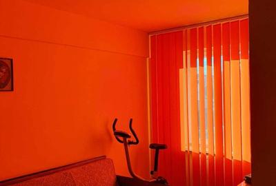 Apartament cu 3 camere semidecomandat în Ultracentral - 1