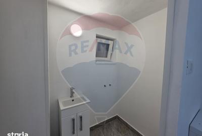 Spațiu comercial, de 80 mp, în Central - 1