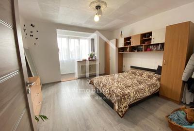 Apartament cu 4 camere decomandat, mobilat în Lazaret - 13
