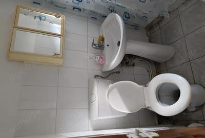 Apartament 2 camere modificat spatiu produc?ie birou situat in Aleea Romanilor - 2