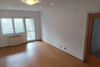 Apartament cu 3 camere decomandat în Unirii - 7