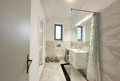 Casă individuală cu 7 camere decomandat cu Teren 500 Mp în Central - 12