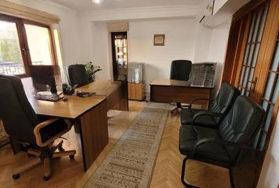 Apartament 3 camere amenajat pentru birou / sediu firma | Decebal - 4