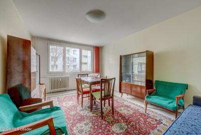 Apartament cu 3 camere decomandat, mobilat în Titan - 1