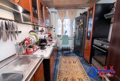 Apartament cu 3 camere decomandat în Piața Nouă - 15