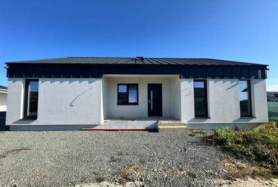 Casă cu 4 camere cu Teren 475 Mp în Mocira - 12