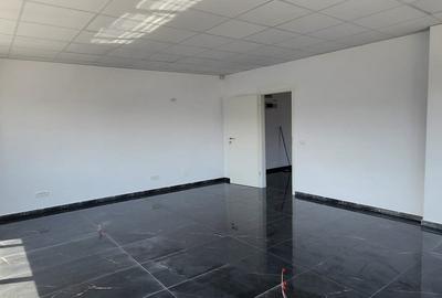 Spatiu comercial pretabil birouri sau prestari servicii. - 7