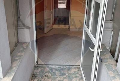 Spațiu comercial, de 13.60000038147 mp, în Ultracentral - 7