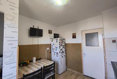 Proprietar! Vand apartament cu 3 camere decomandat - 5