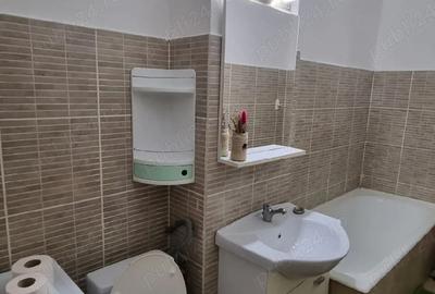 Apartament cu 2 camere decomandat în 1 Mai - 5