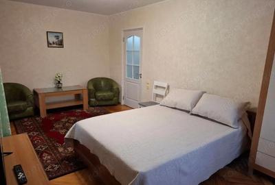 Garsonieră decomandată în Bucovina