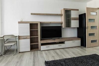 Garsonieră în Mihai Bravu