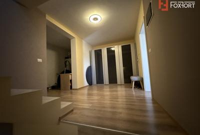 Casă individuală cu 8 camere cu Canalizare în Mehala - 14