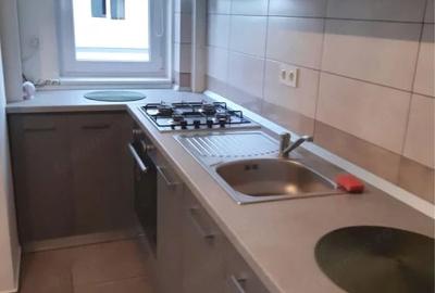Apartament cu 2 camere decomandat în Turnișor