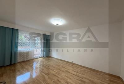 Apartament cu 4 camere decomandat în Zorilor