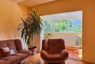 Apartament cu 3 camere decomandat în Bucovina - 1