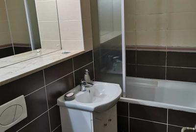 Apartament cu 2 camere decomandat în Tudor