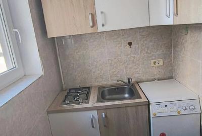 Garsonieră semidecomandată în 6 Vânători
