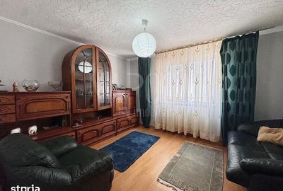 Casă cu 5 camere cu Teren 465 Mp în Bulgaria