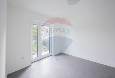 Casă individuală cu 5 camere cu Teren 301 Mp în Calea Aradului - 58