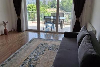 Apartament cu 3 camere în Pajura