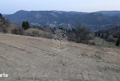 Teren de 400 mp, în Central