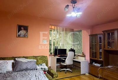 Apartament cu 3 camere decomandat în Dâmbu Pietros