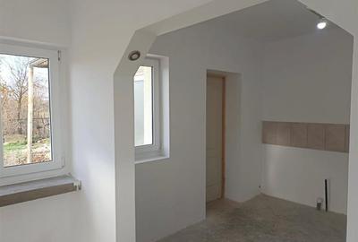 Casă cu 3 camere cu Teren 1677 Mp în Sântimreu