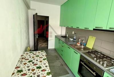 Apartament cu 2 camere decomandat în Galata