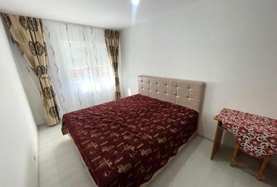Apartament cu 2 camere semidecomandat în Cetate