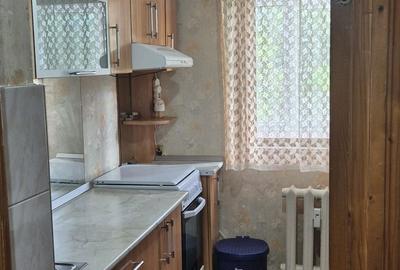 Apartament cu 2 camere decomandat în Alexandru cel Bun