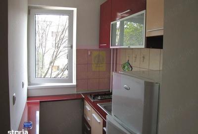Garsonieră semidecomandată în Basarabia