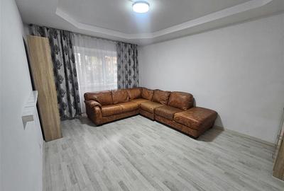 Apartament cu 3 camere decomandat, mobilat în Păcurari