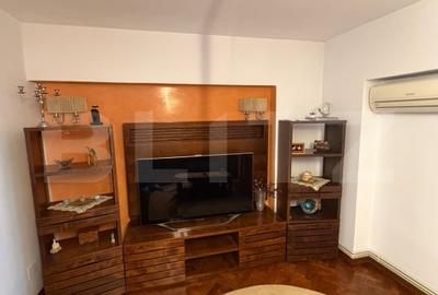 Apartament cu 3 camere decomandat, mobilat în Podu Roș - 2