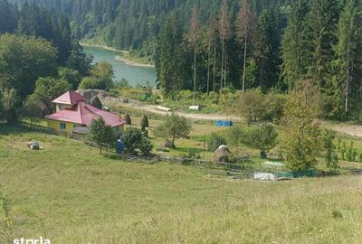 Teren de 1500 mp, în Central - 2