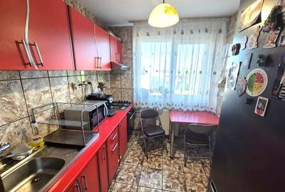 Apartament cu 3 camere semidecomandat, mobilat în Giulești - 6
