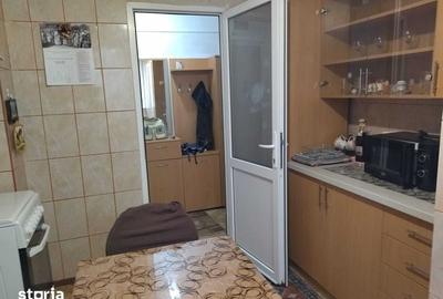 Casă cu 2 camere decomandat cu Teren 50 Mp în Central