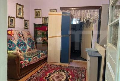 Casă cu 3 camere în Crișeni