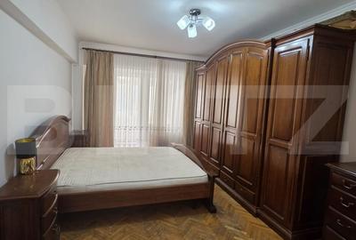 Apartament cu 4 camere decomandat, mobilat în Lucian Blaga
