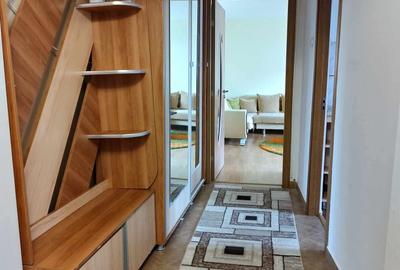Apartament cu 2 camere decomandat în George Enescu - 2