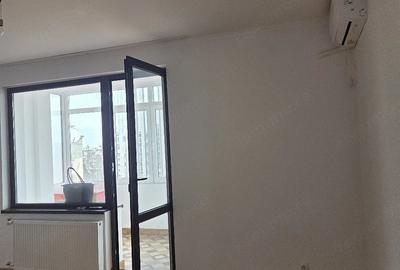 Apartament cu 2 camere decomandat în Romană