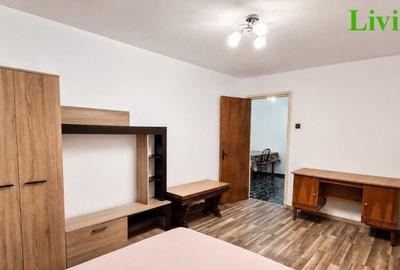 Apartament cu 3 camere decomandat în Lujerului