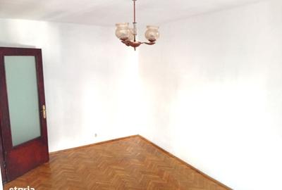 Apartament cu 2 camere semidecomandat în Micălaca
