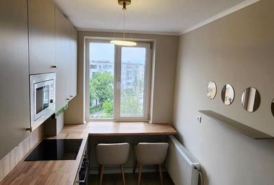 Apartament cu 2 camere decomandat în Mioriței - 2