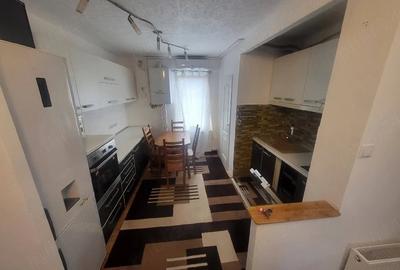 Apartament cu 3 camere decomandat în Unirii